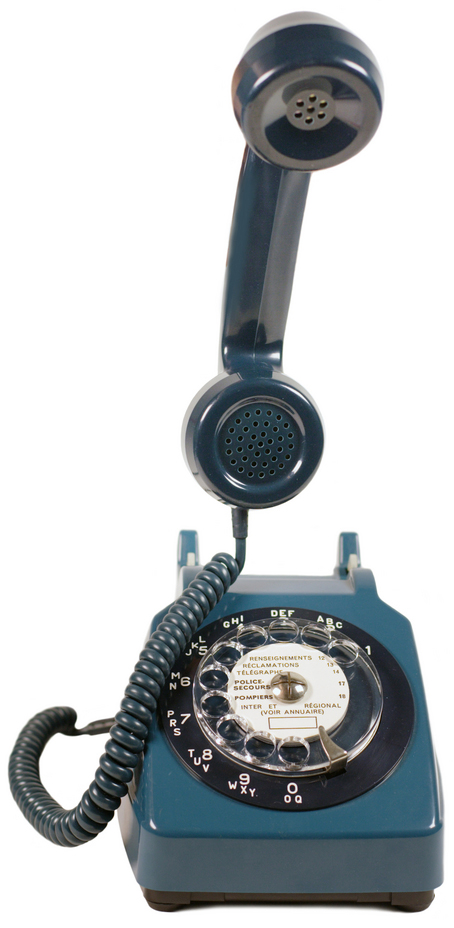 Retro,Phone,Isolated,On,White,,With,Receiver,Floating,Mid-air